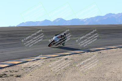 media/Dec-06-2024-CVMA Friday Practice (Fri) [[e1d1c5d4fc]]/4-Group 4 and Trackday/Session 5 (Bowl)/